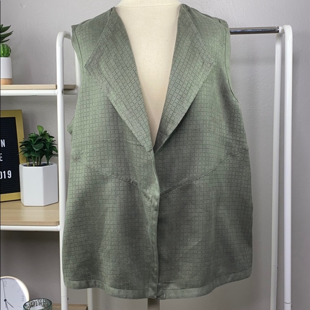 Chicos olive green suede vest, extra large